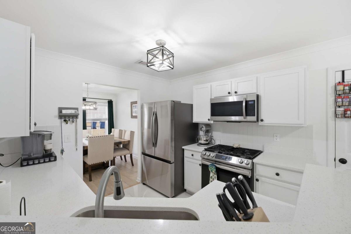 2854 Michelle Lee Drive Dacula - Photo 9