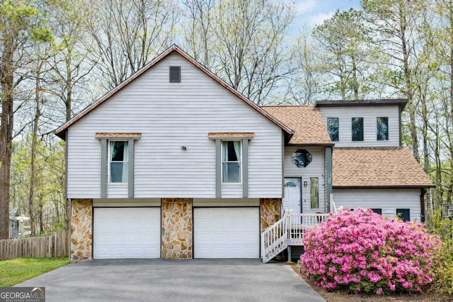 2677 Deerfield Circle Marietta - Photo 1