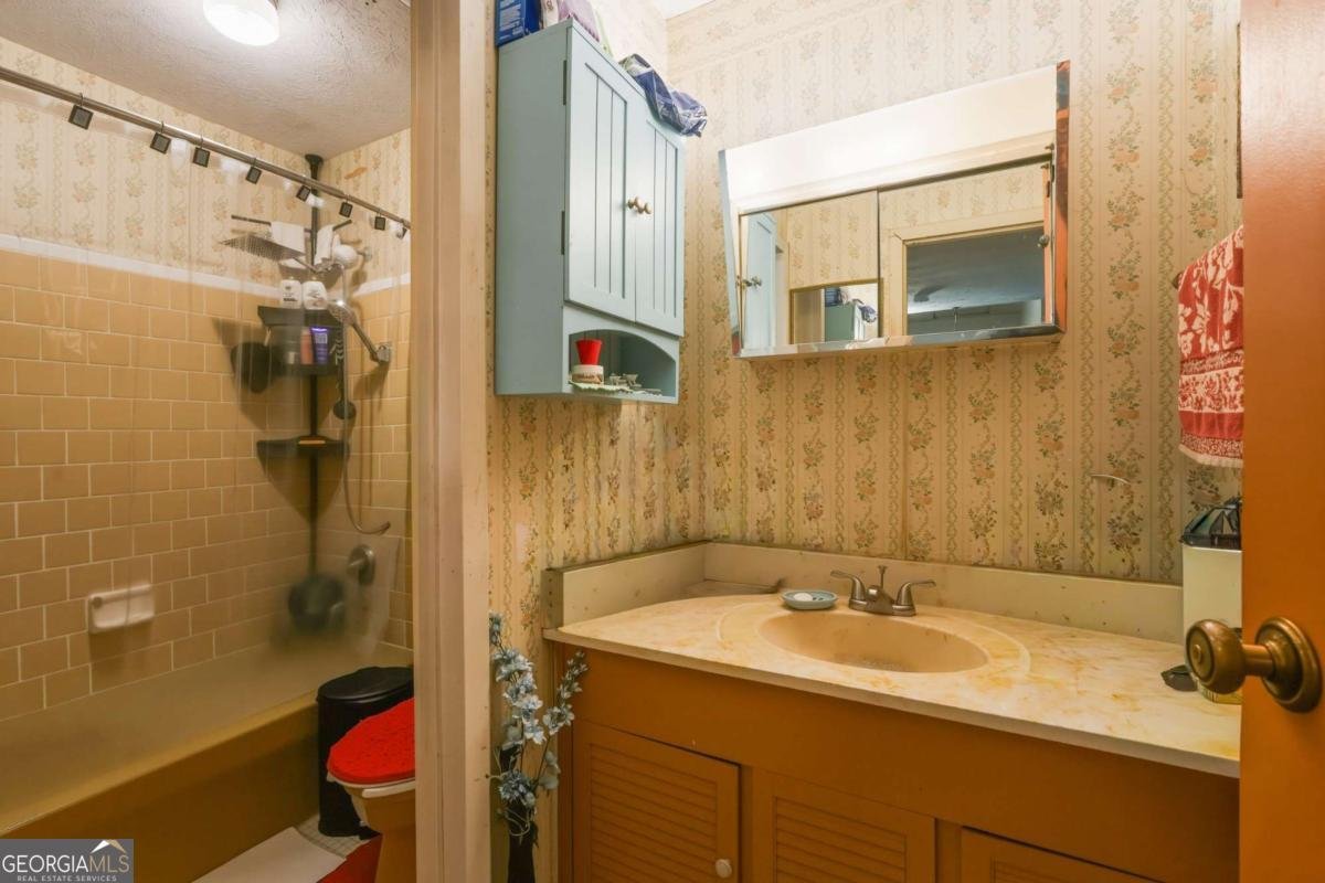 1198 Ashborough Terrace Marietta - Photo 19