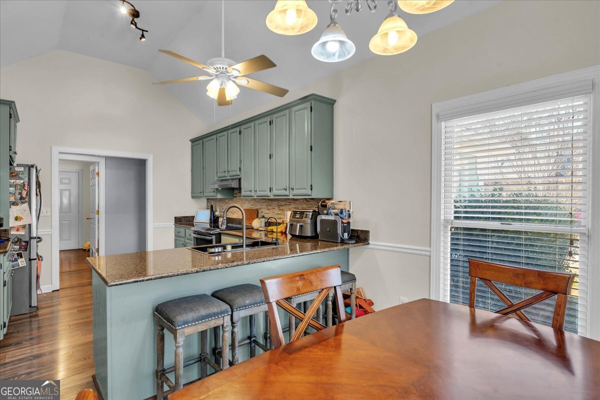 610 Chastain Place Macon - Photo 11