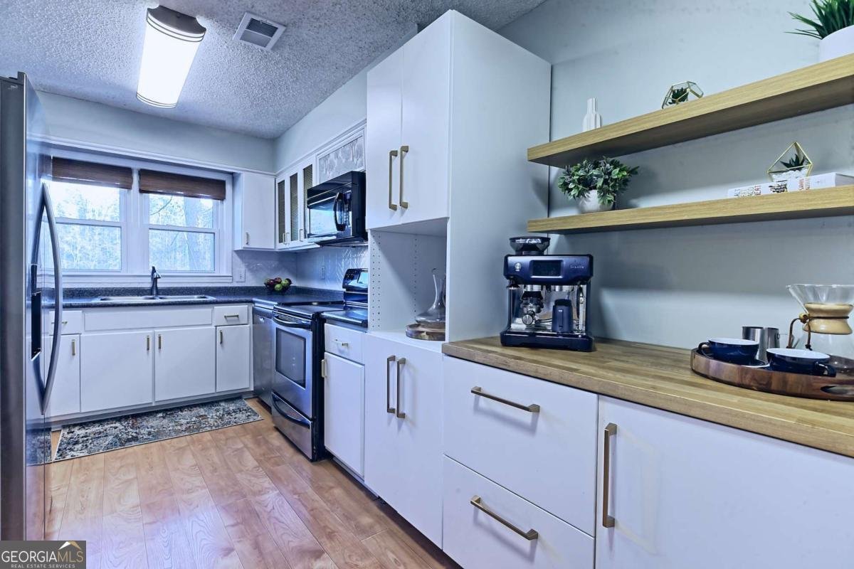 2451 Northlake Court Atlanta - Photo 13