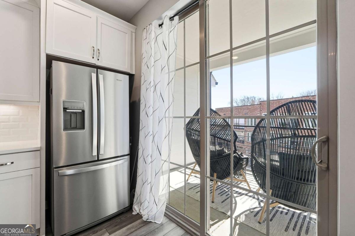 521 Burton Drive Alpharetta - Photo 13