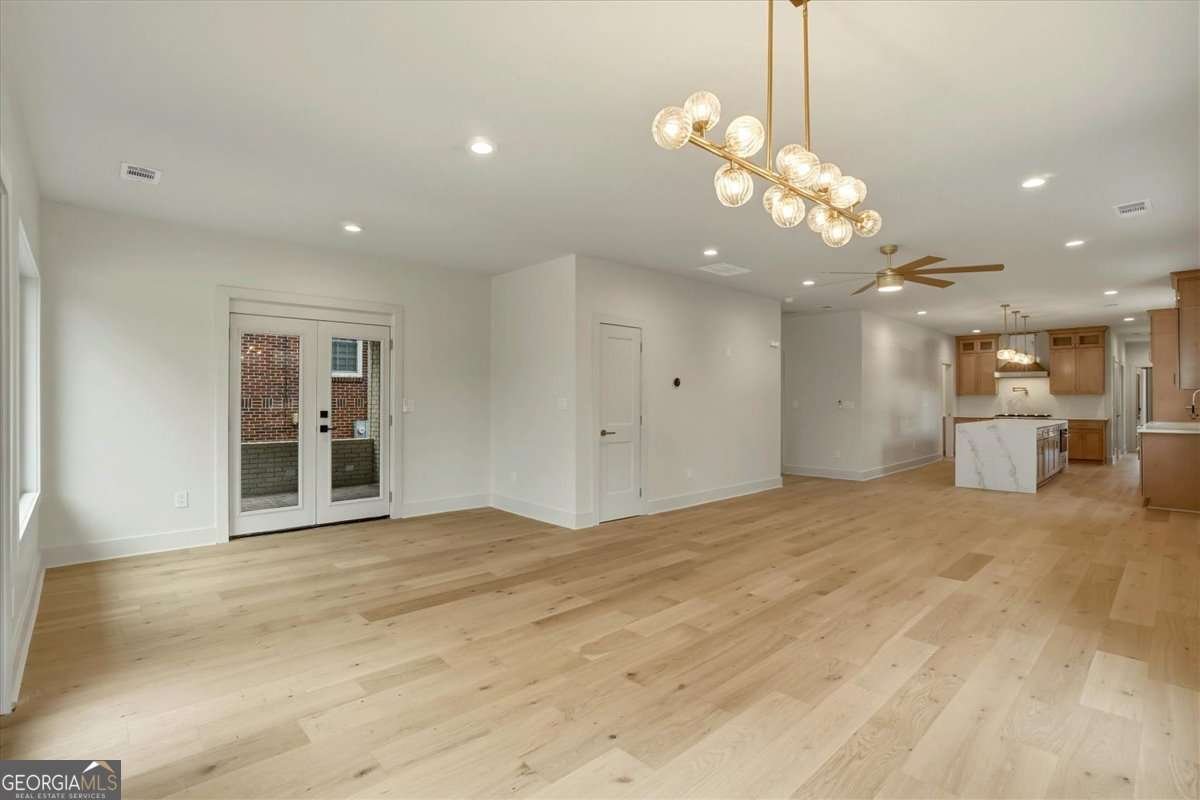 1566 Olympian Circle Atlanta - Photo 8