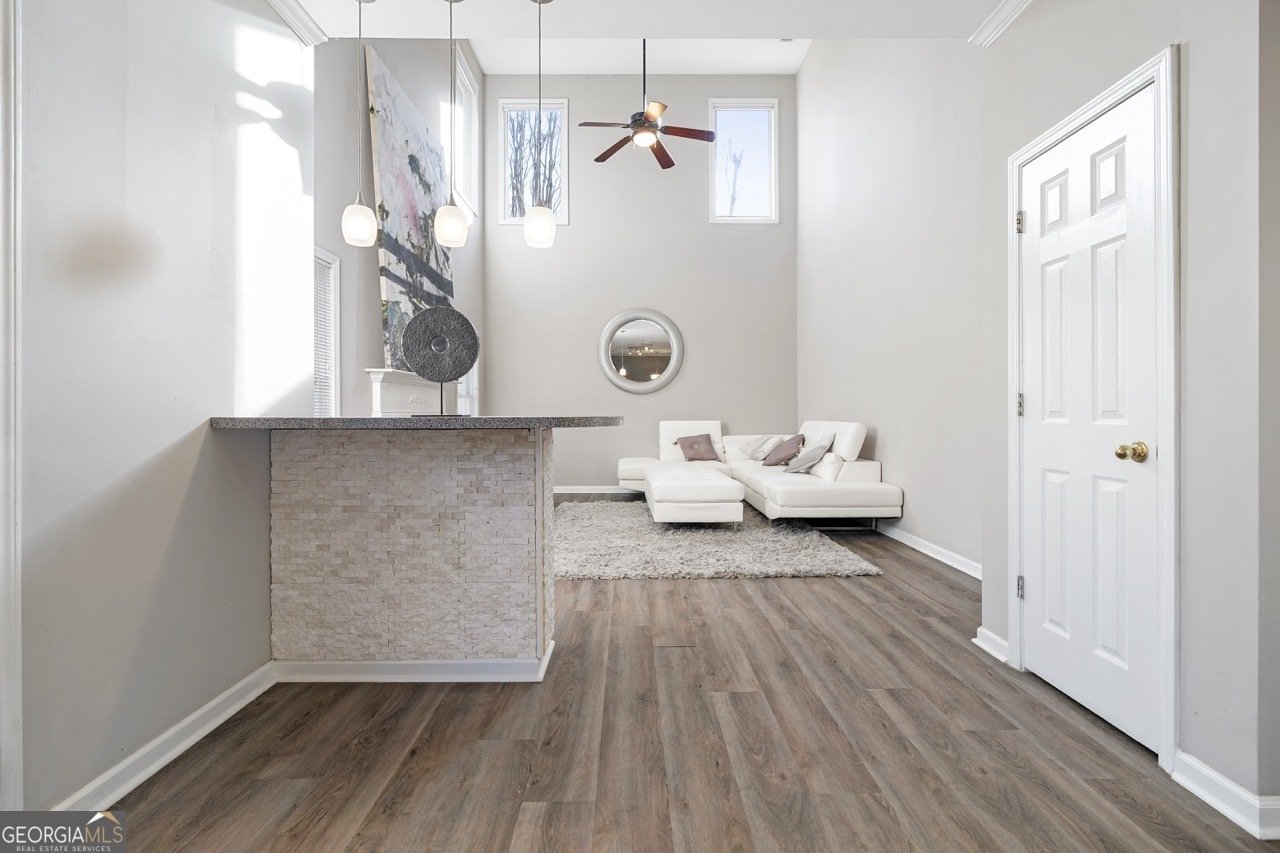 1028 Deer Hollow Drive Woodstock - Photo 13