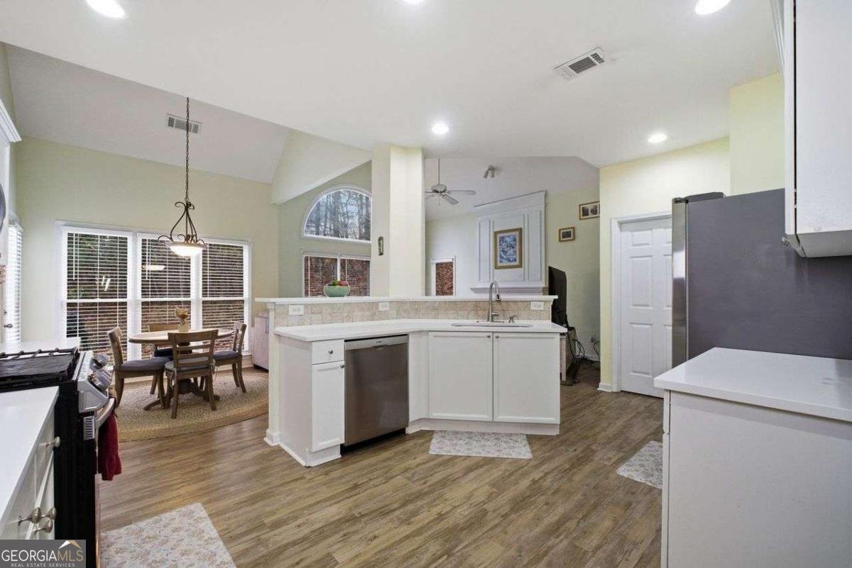 8745 Waterside Drive Ball Ground - Photo 16