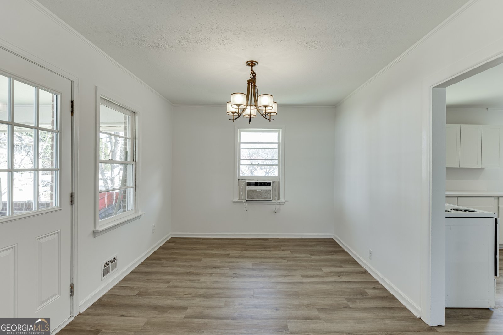 219 Stone Mountain Street Lawrenceville - Photo 9