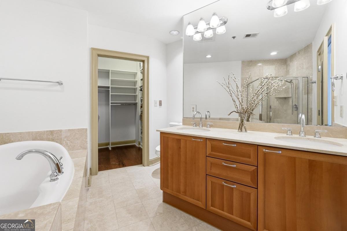 2881 Peachtree Road Atlanta - Photo 17