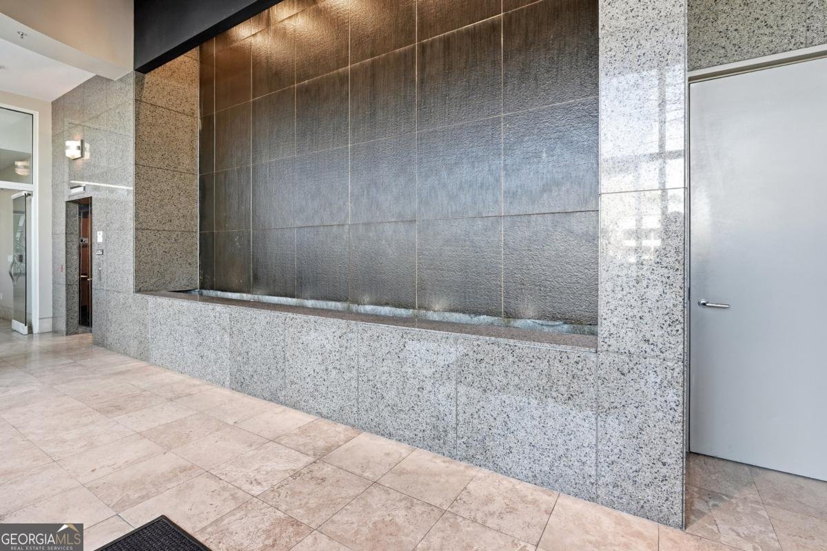 2881 Peachtree Road Atlanta - Photo 32