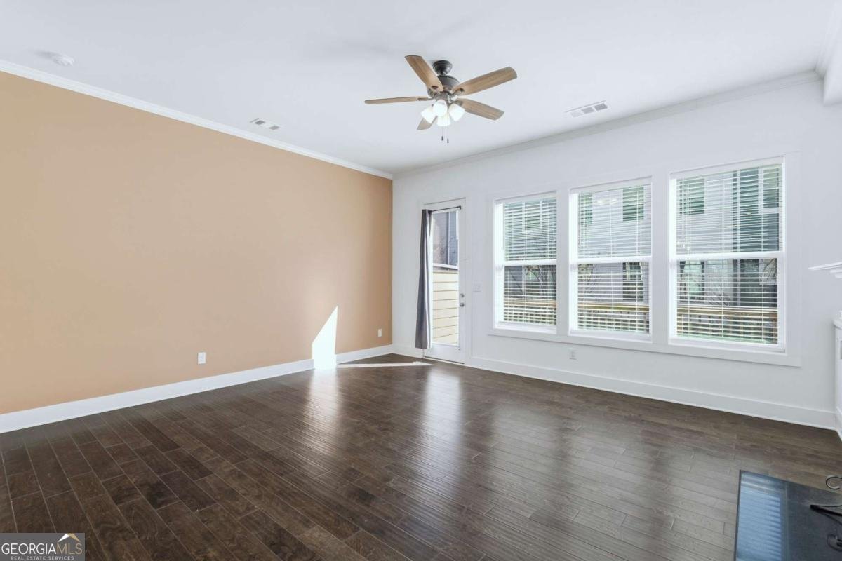 2159 Colvin Court Atlanta - Photo 9