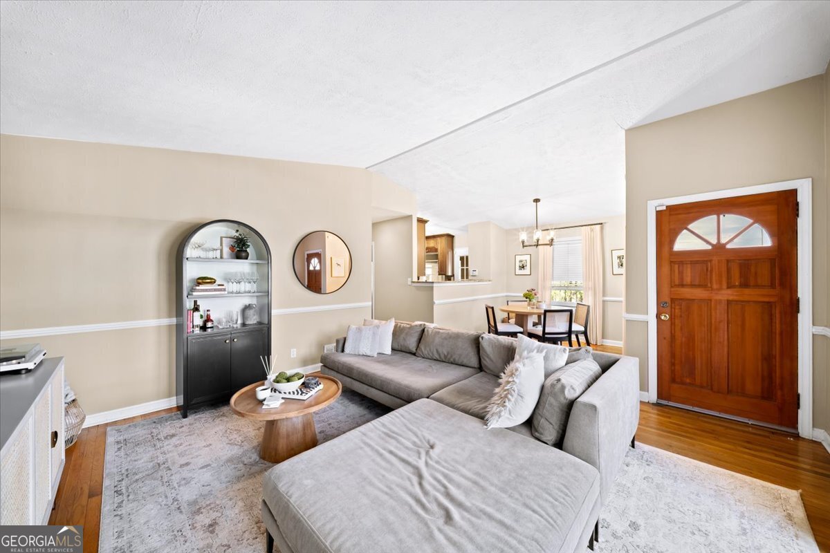 109 Spruell Springs Road Atlanta - Photo 6