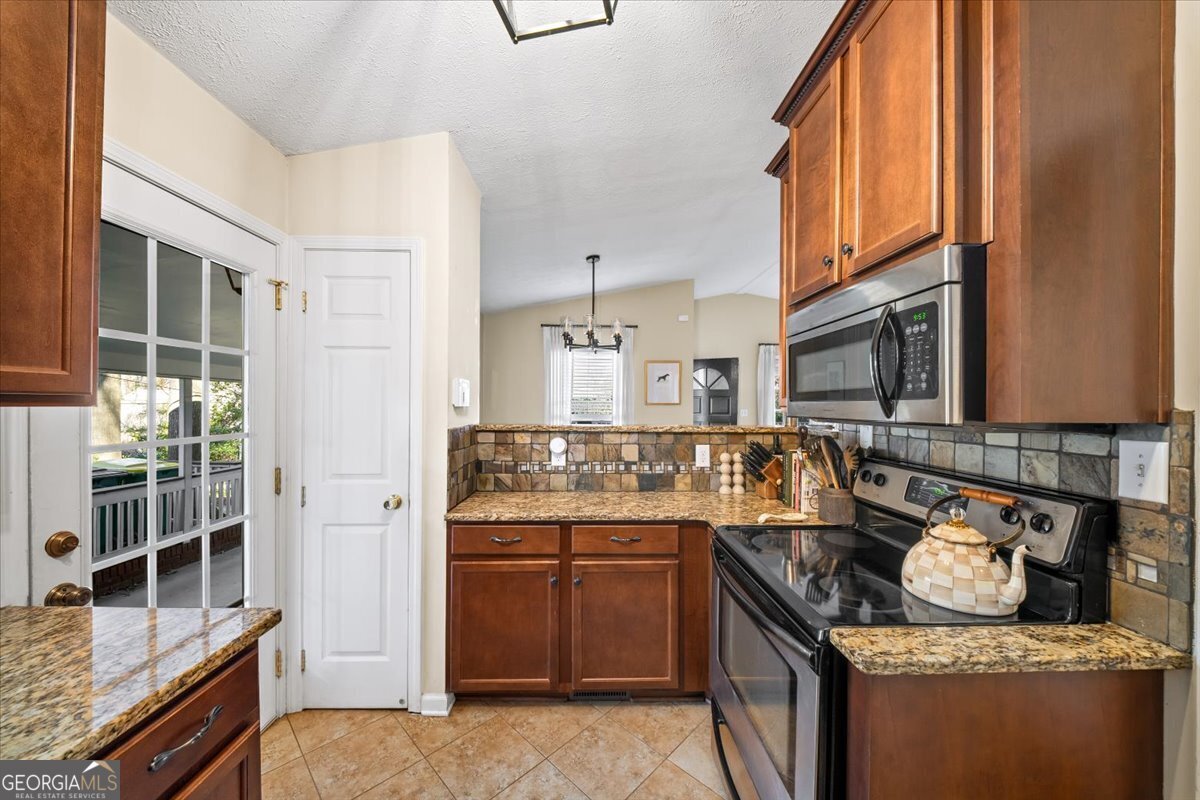 109 Spruell Springs Road Atlanta - Photo 8