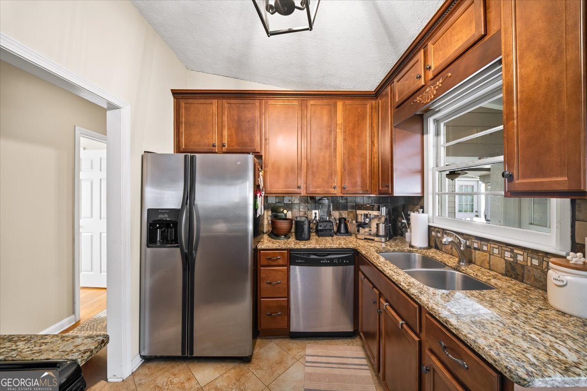 109 Spruell Springs Road Atlanta - Photo 9