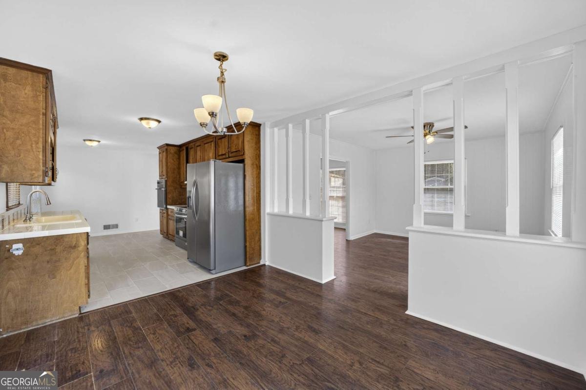 1660 Brantford Drive Tucker - Photo 10