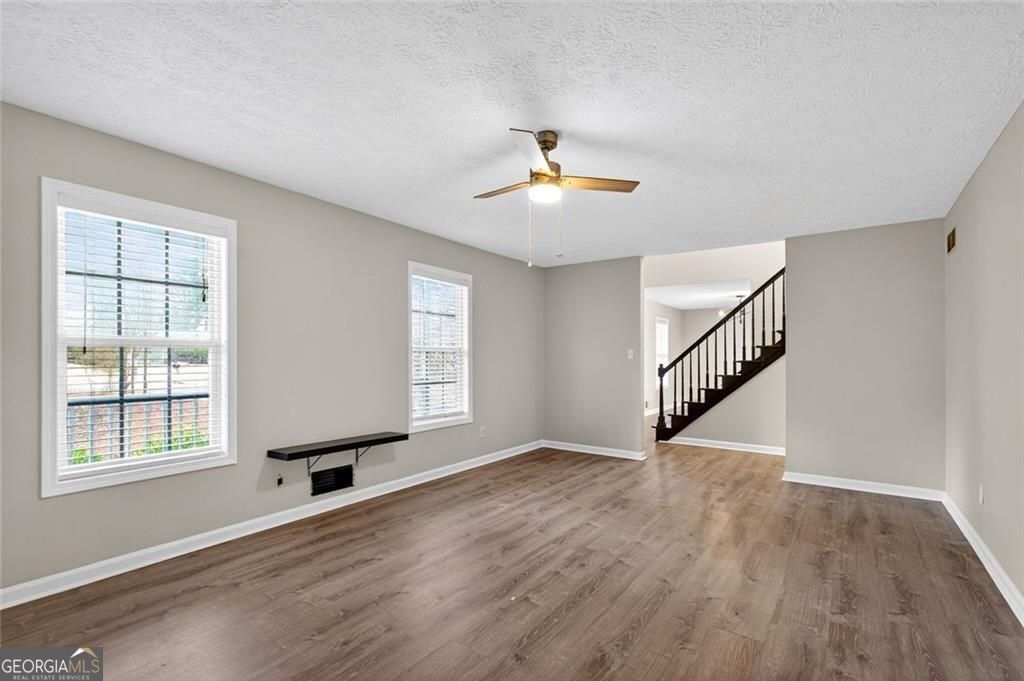 4554 Landing Drive Marietta - Photo 11