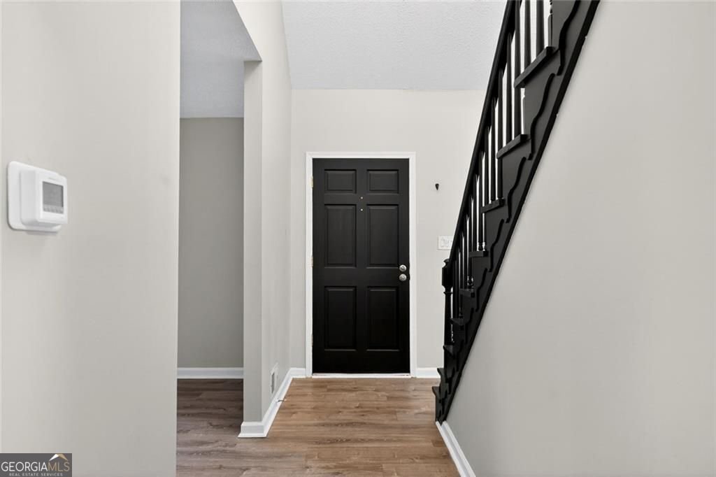 4554 Landing Drive Marietta - Photo 9