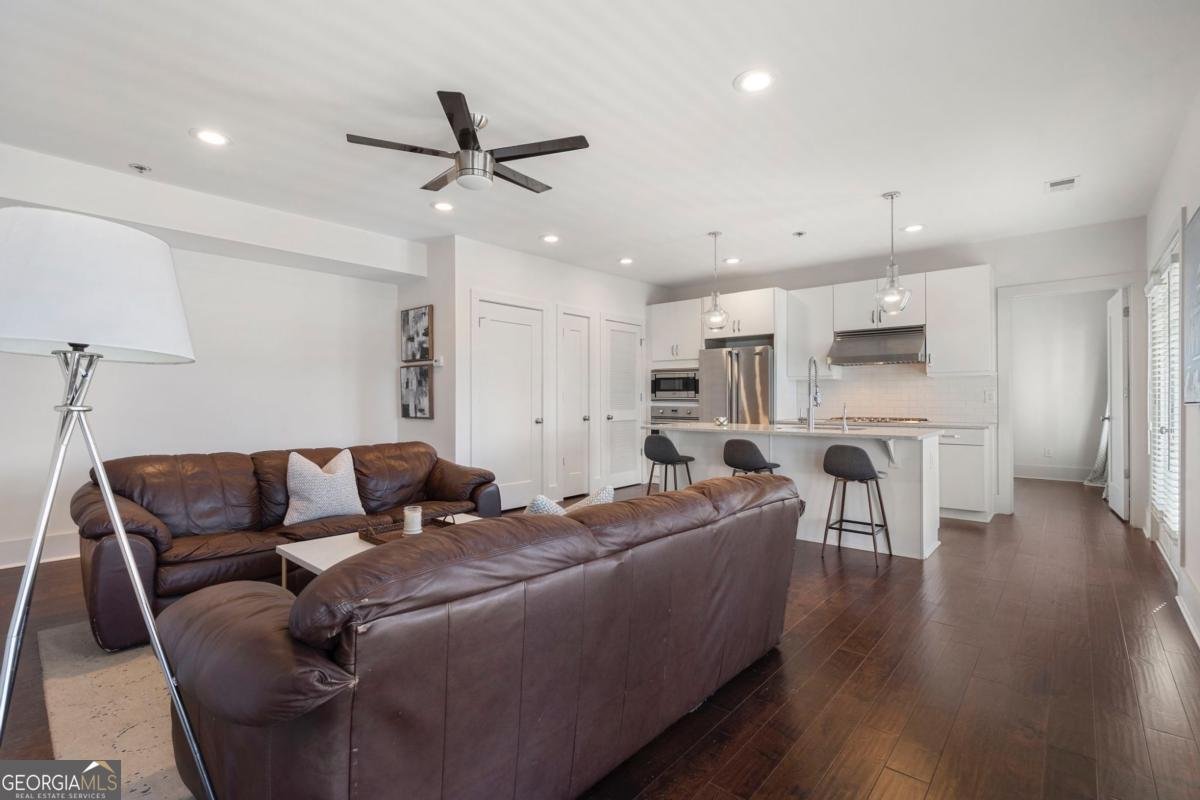 301 Canton Way Roswell - Photo 13