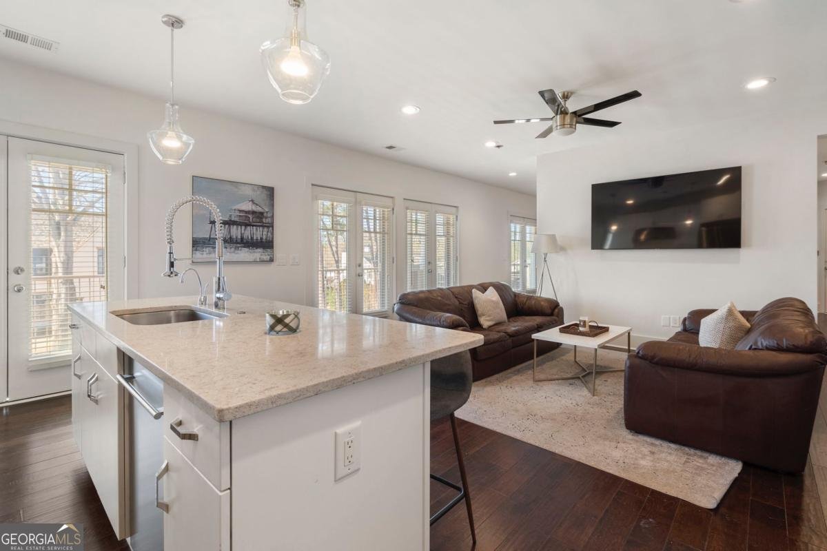 301 Canton Way Roswell - Photo 21