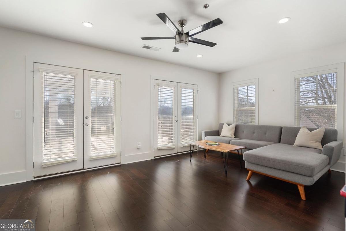 301 Canton Way Roswell - Photo 38