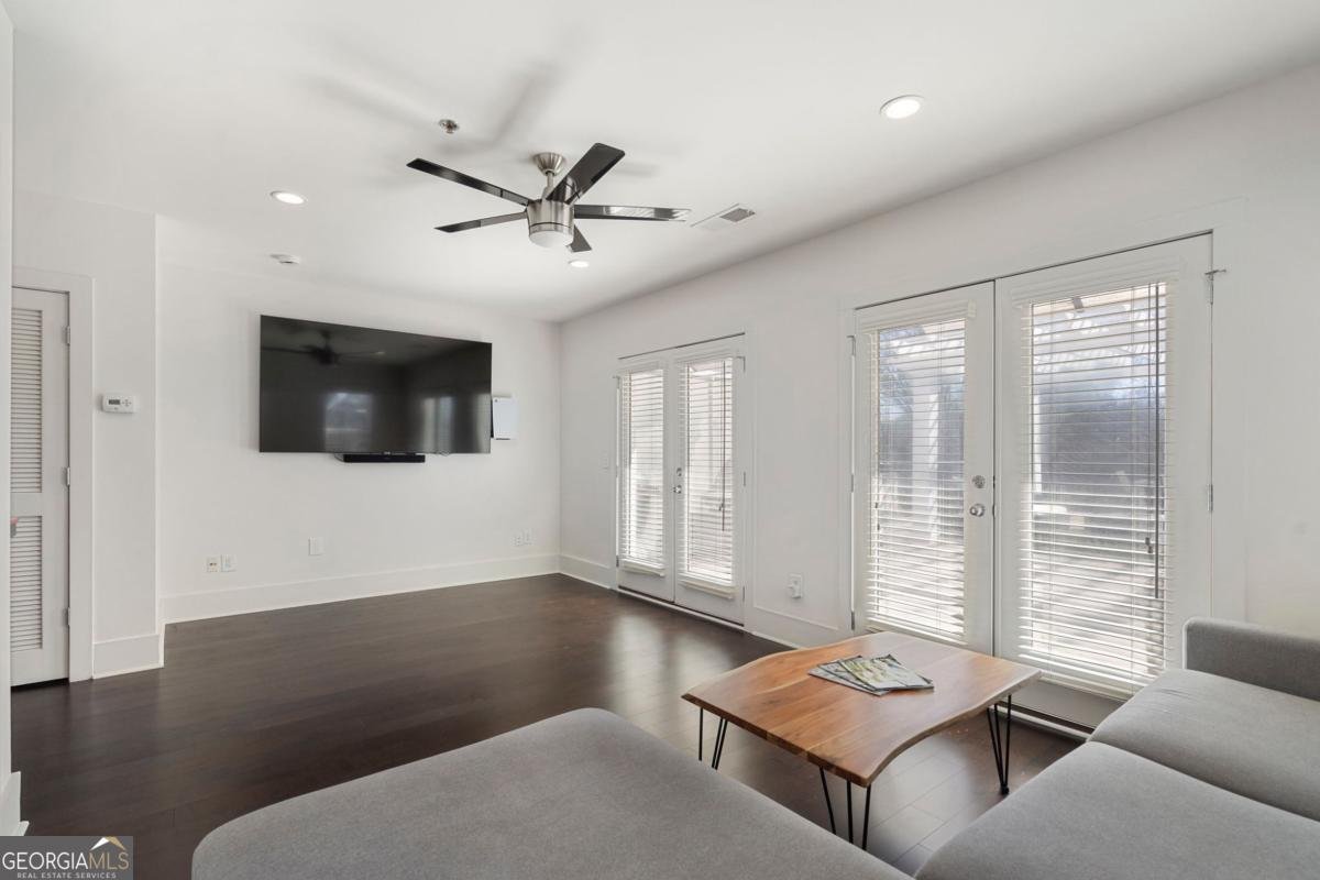 301 Canton Way Roswell - Photo 40