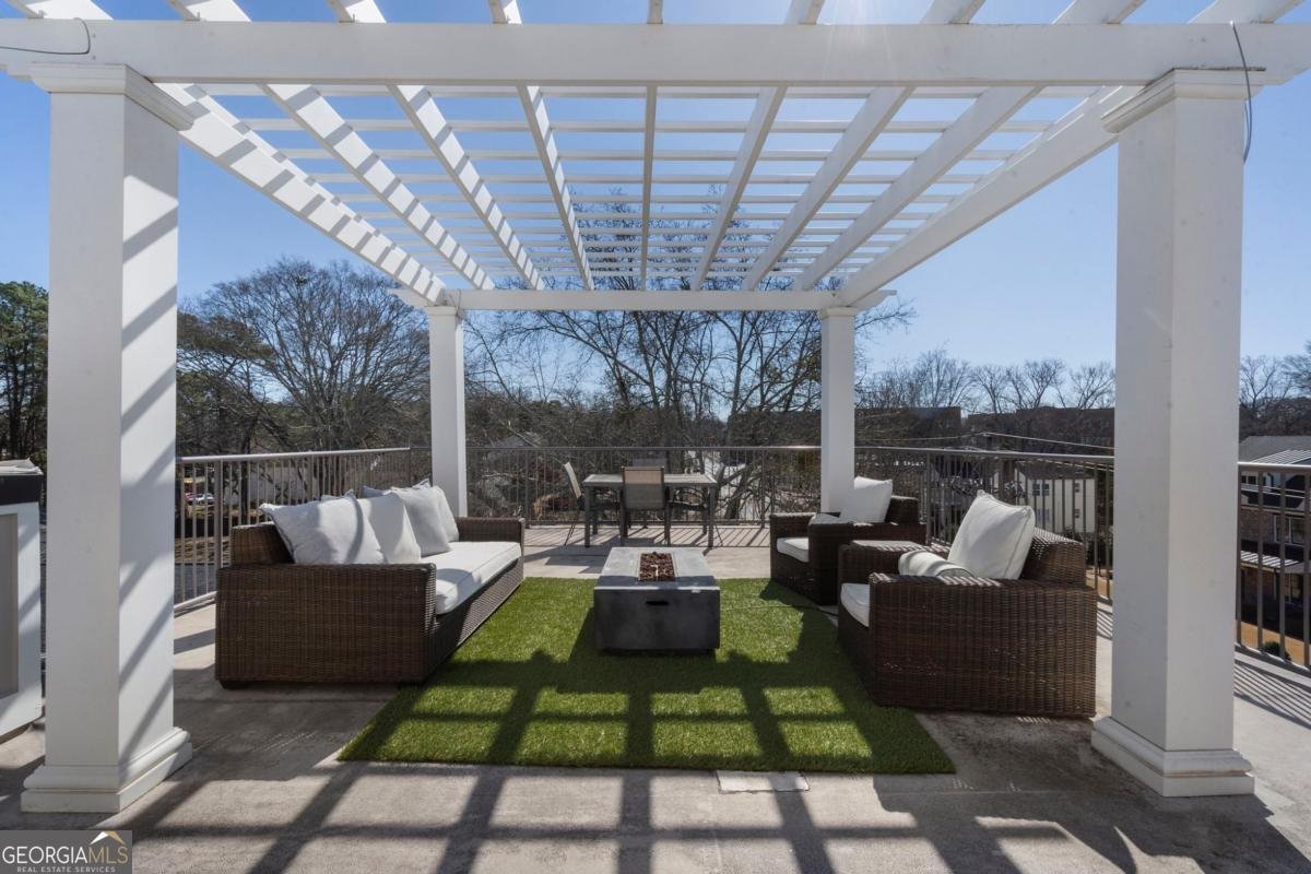 301 Canton Way Roswell - Photo 42