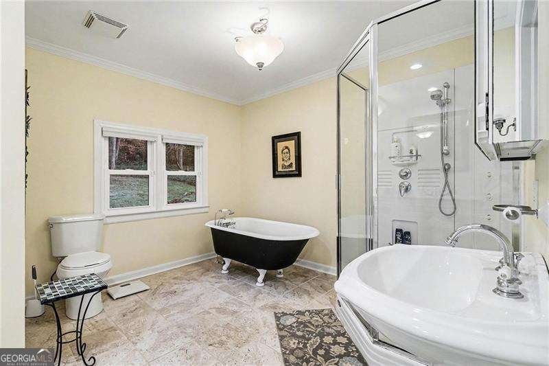 370 Kenilworth Circle Stone Mountain - Photo 18