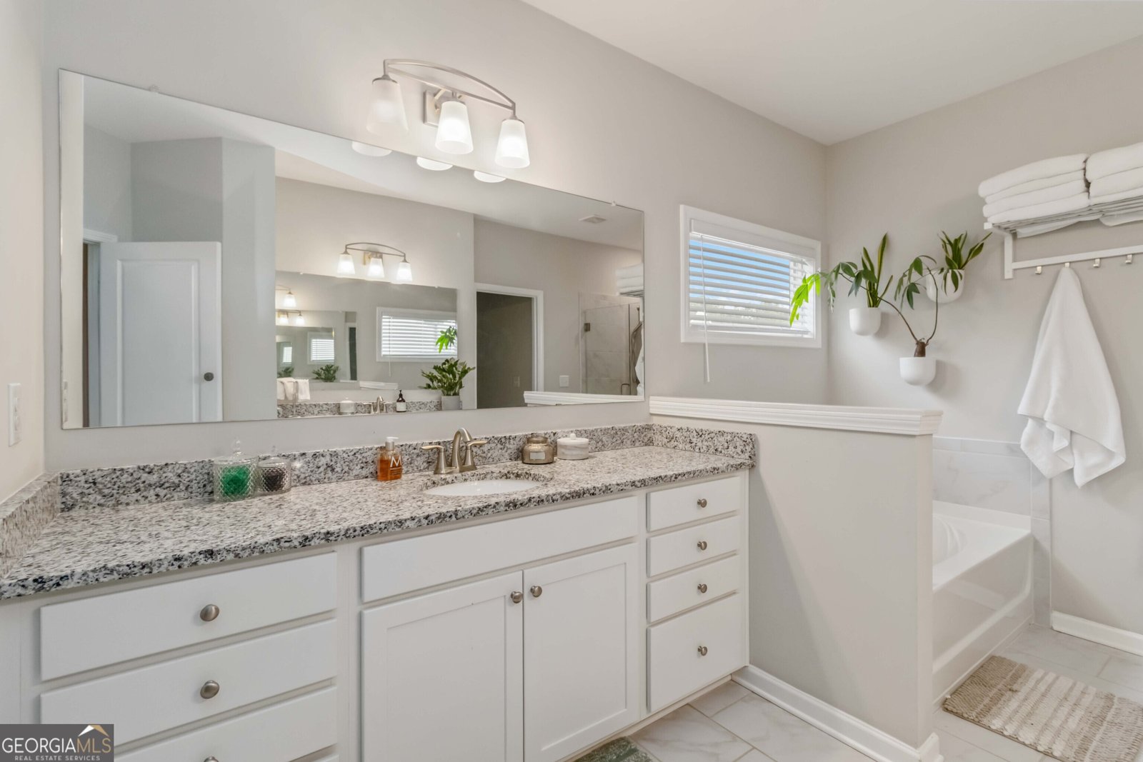 2105 Woodmarsh Circle Auburn - Photo 16