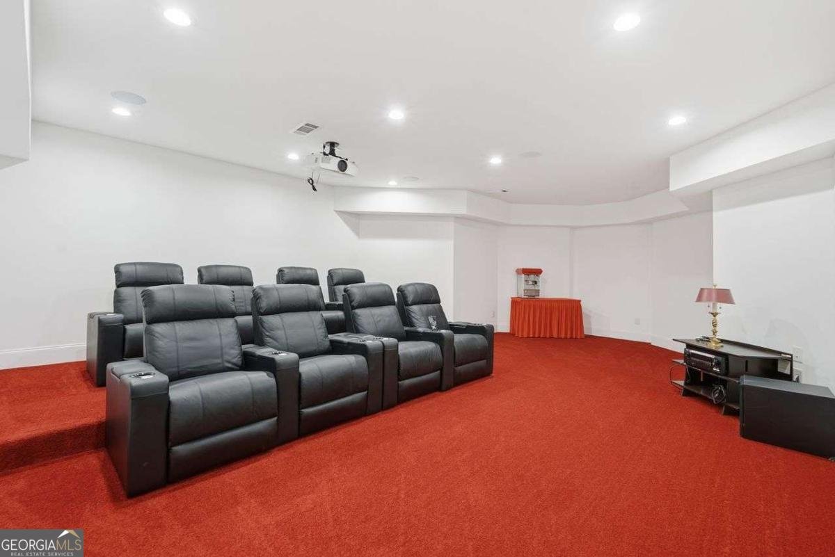 7611 Regency Circle Sandy Springs - Photo 53