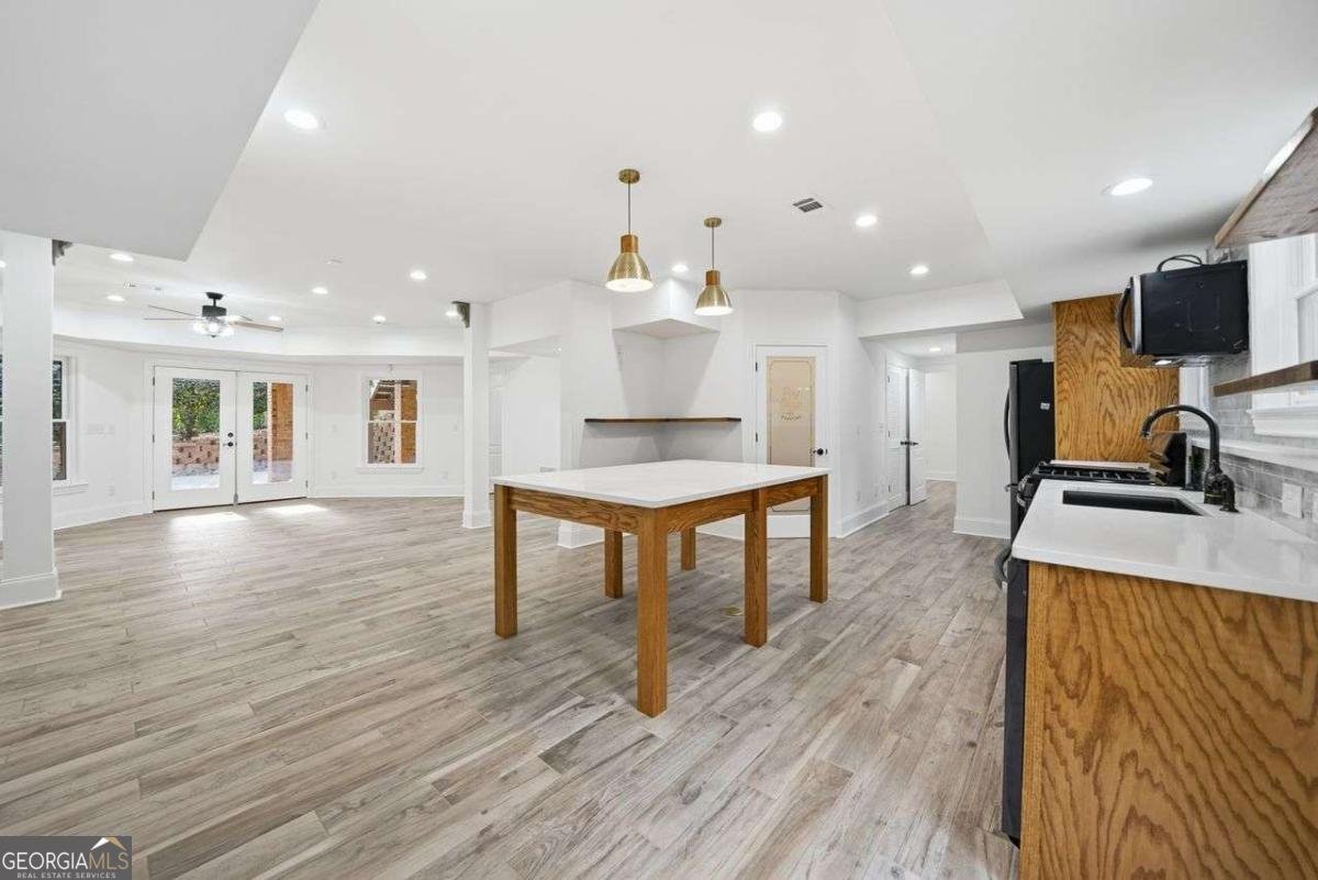 7611 Regency Circle Sandy Springs - Photo 59