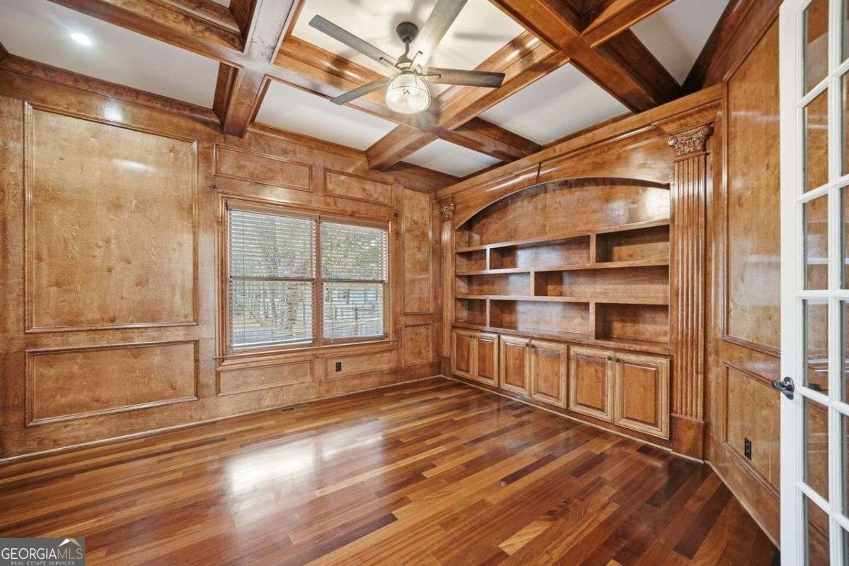 7611 Regency Circle Sandy Springs - Photo 6