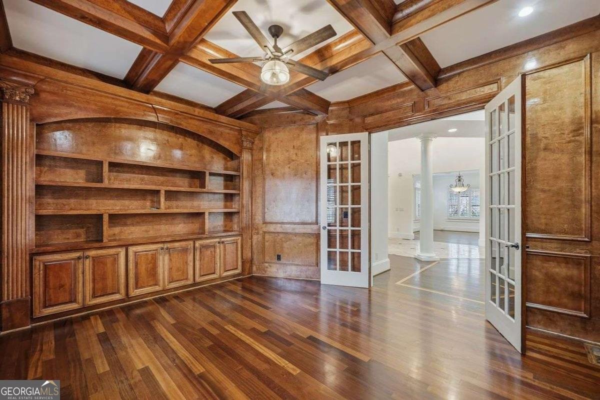 7611 Regency Circle Sandy Springs - Photo 7