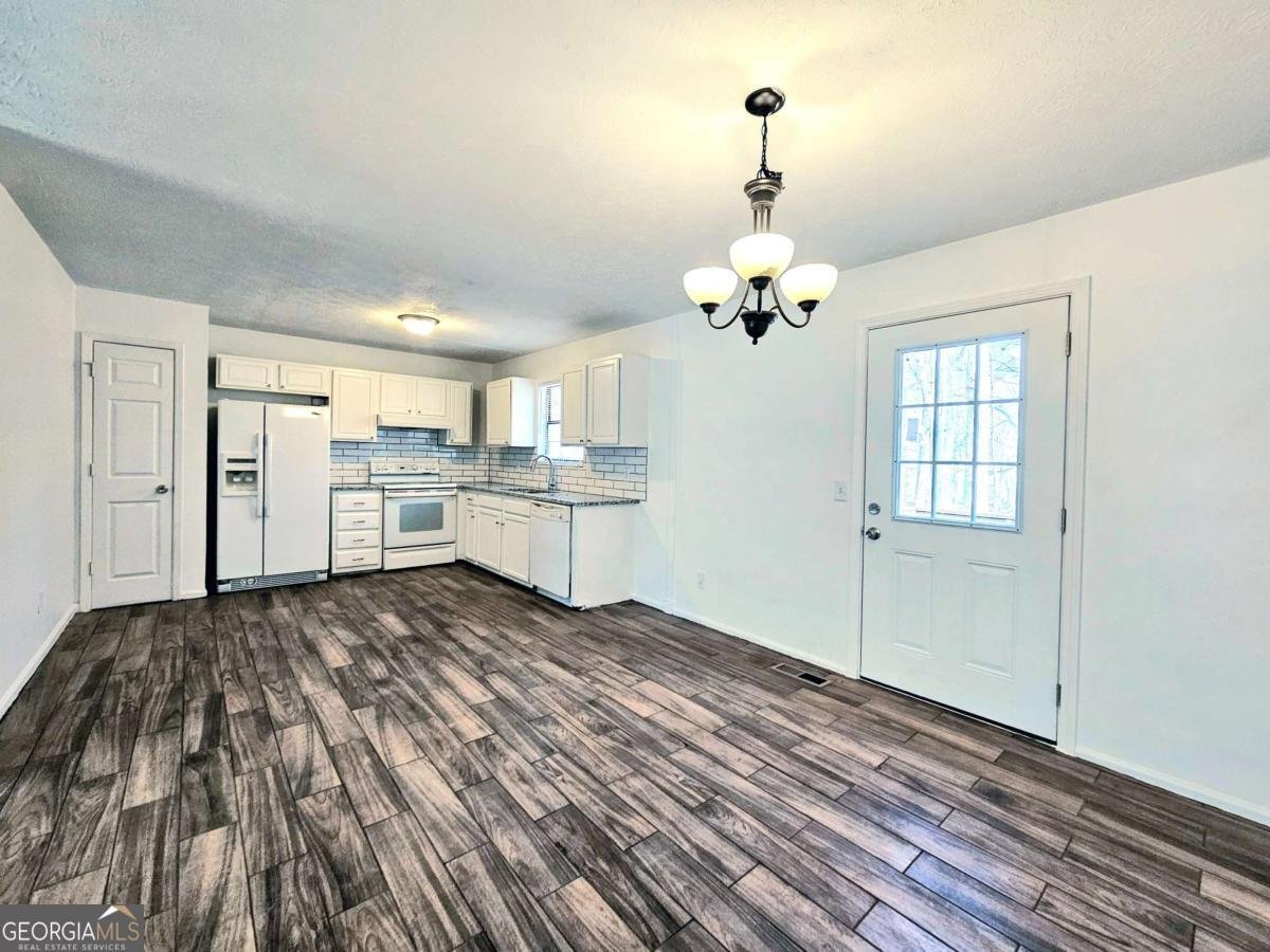 3622 Melissa Lane Douglasville - Photo 11