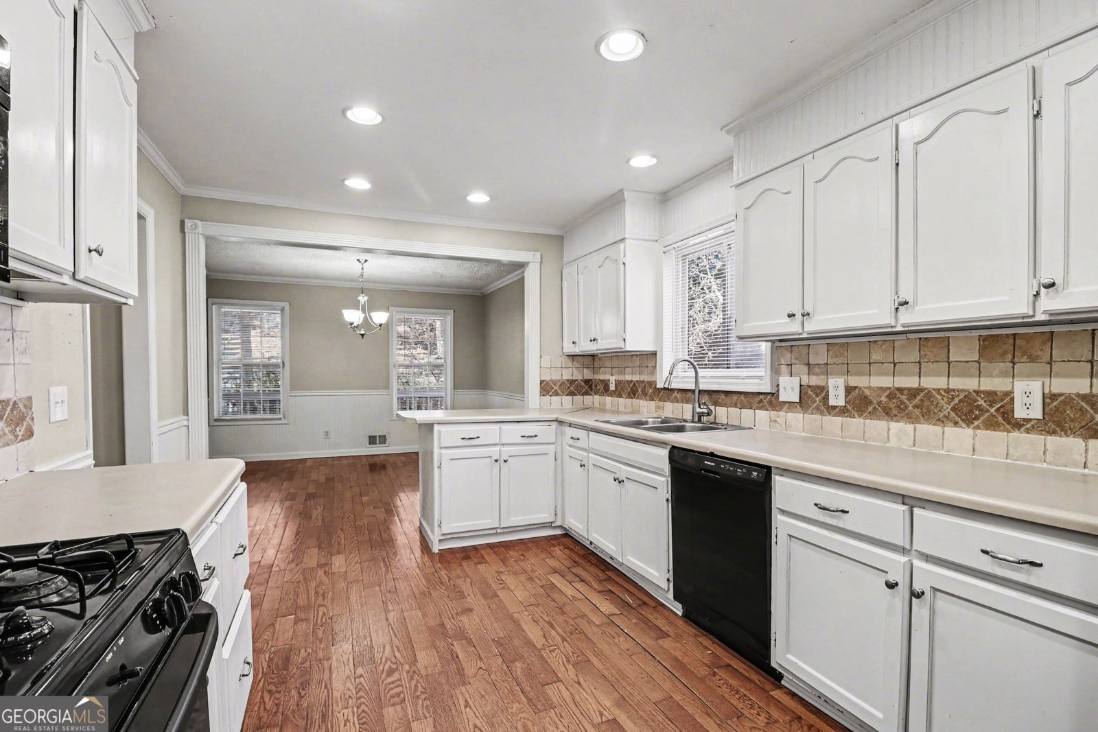 209 Nacoochee Drive Woodstock - Photo 12