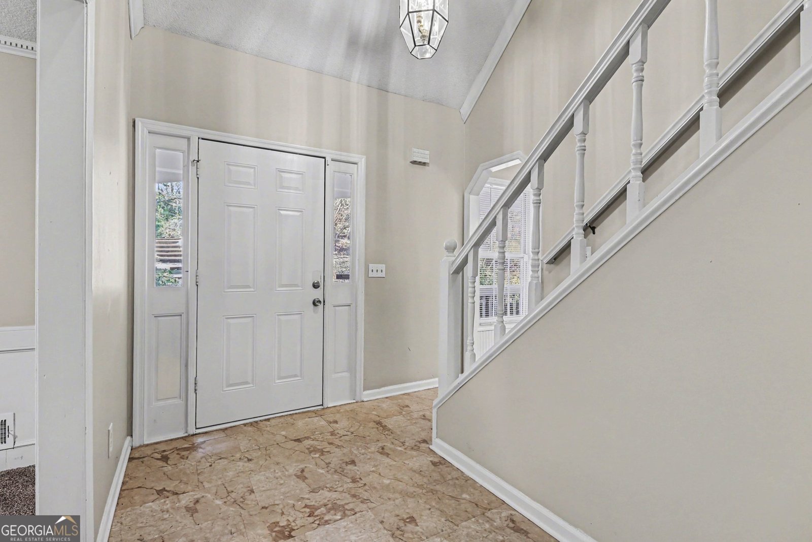 209 Nacoochee Drive Woodstock - Photo 6