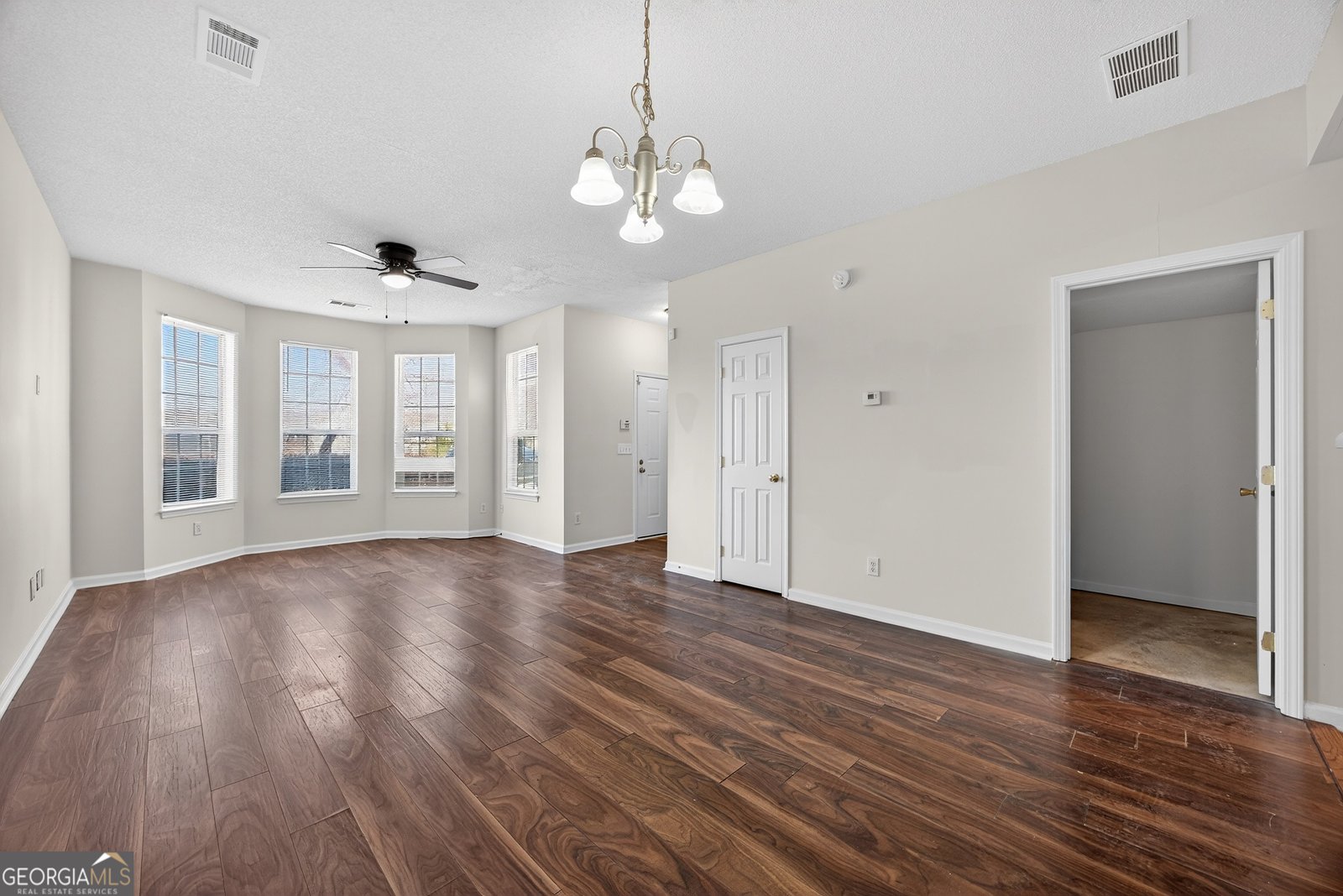 7614 Creekside Lane Riverdale - Photo 7