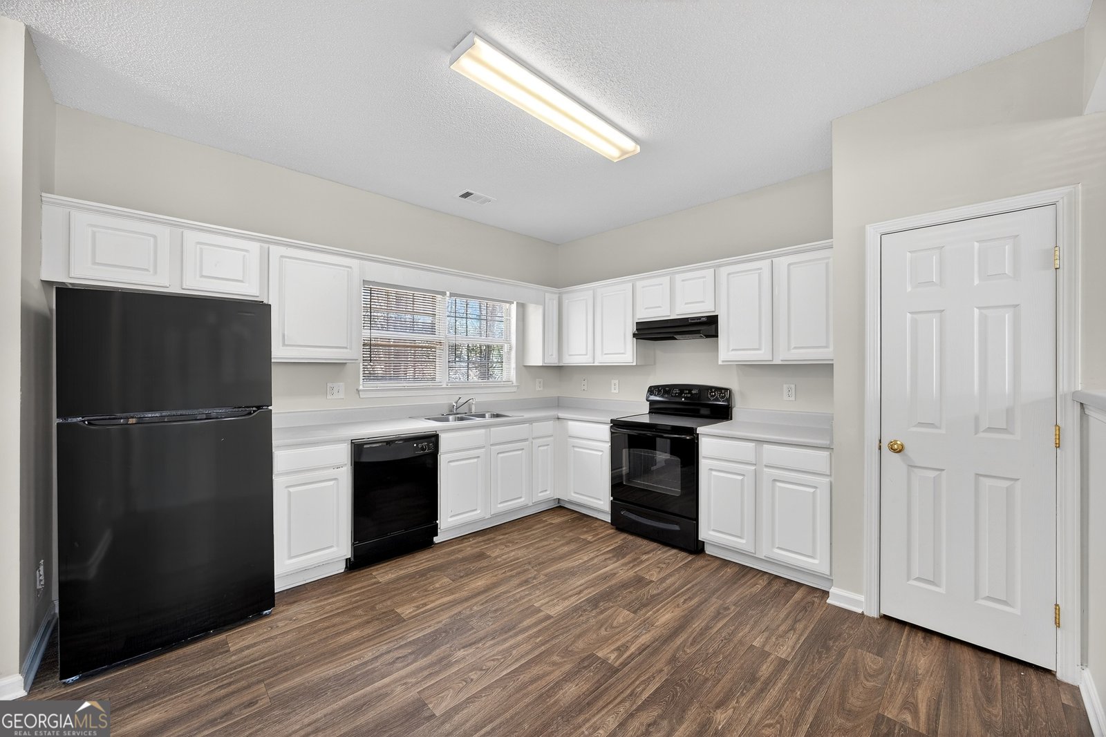 7614 Creekside Lane Riverdale - Photo 9