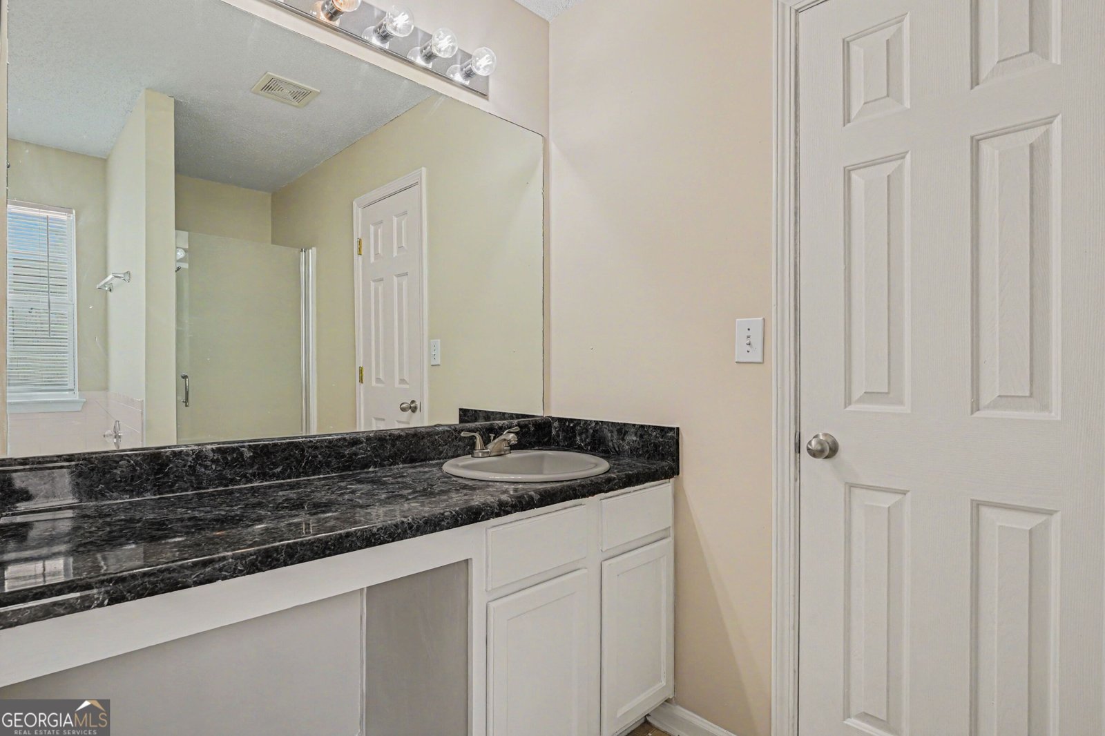 652 Rayella Drive Stockbridge - Photo 25