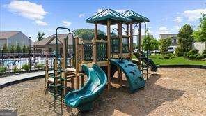 5206 Wild Berry Court Oakwood - Photo 34