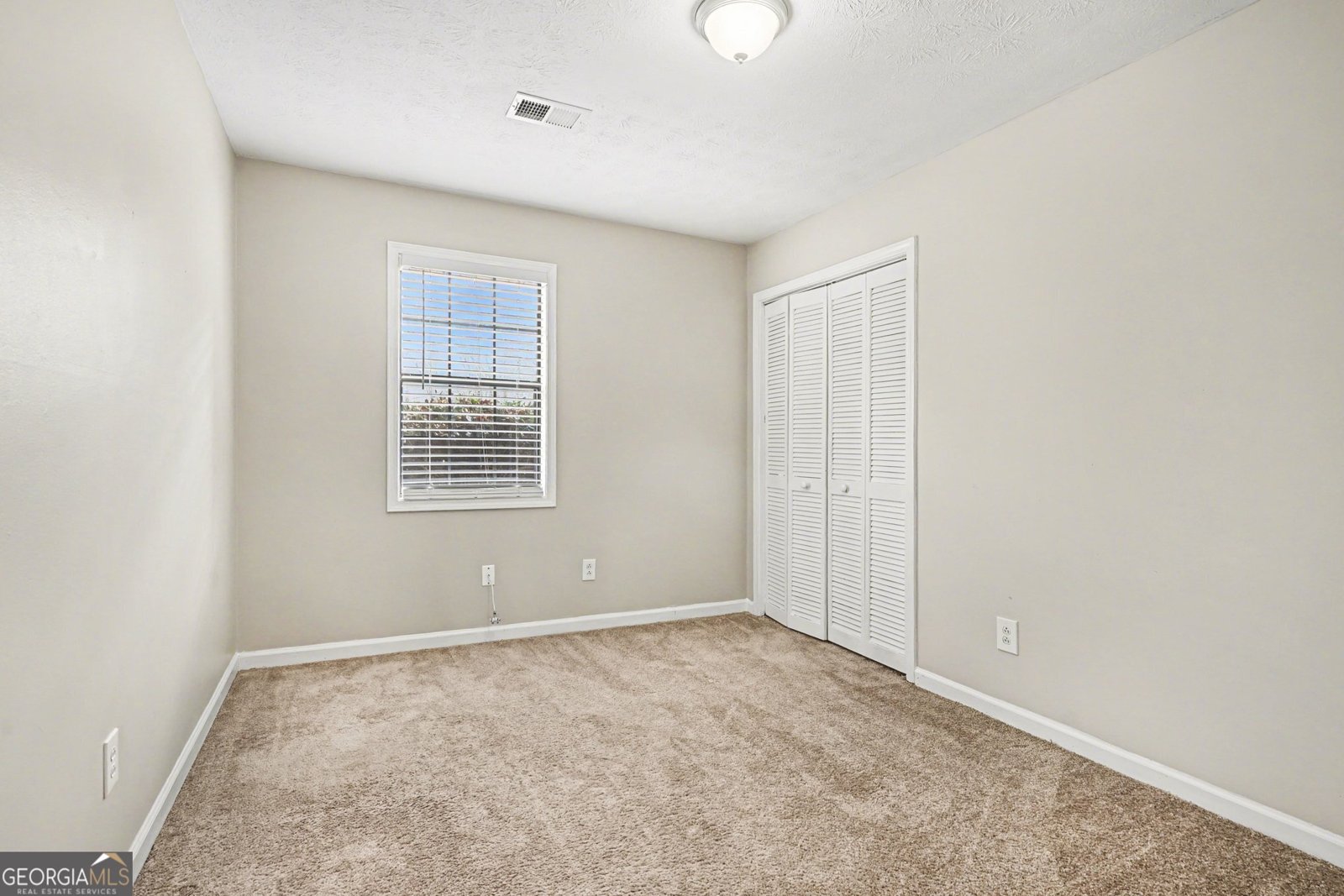 2221 Davis Oaks Court Stone Mountain - Photo 11