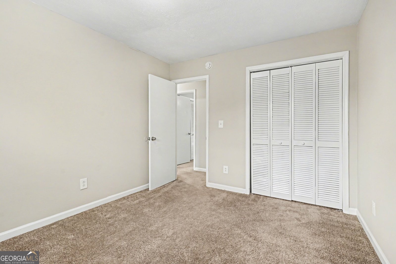 2221 Davis Oaks Court Stone Mountain - Photo 14