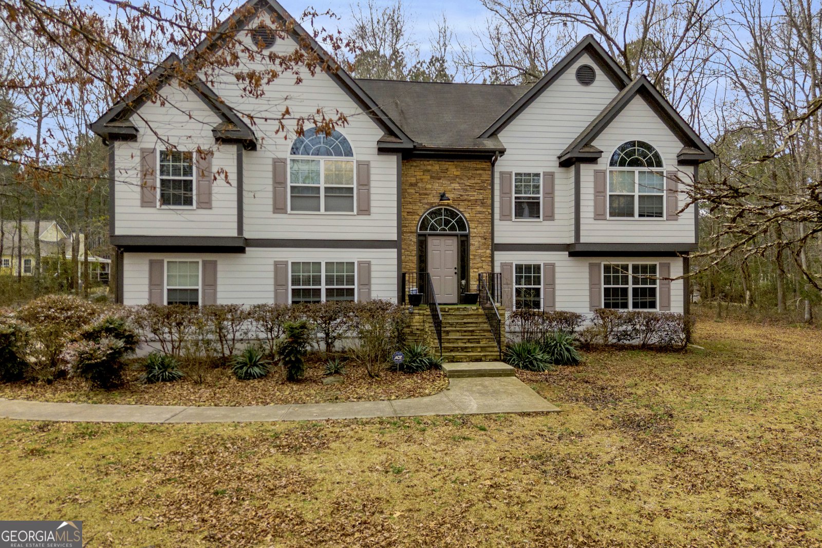 105 Hidden Lake Court Hull - Photo 1