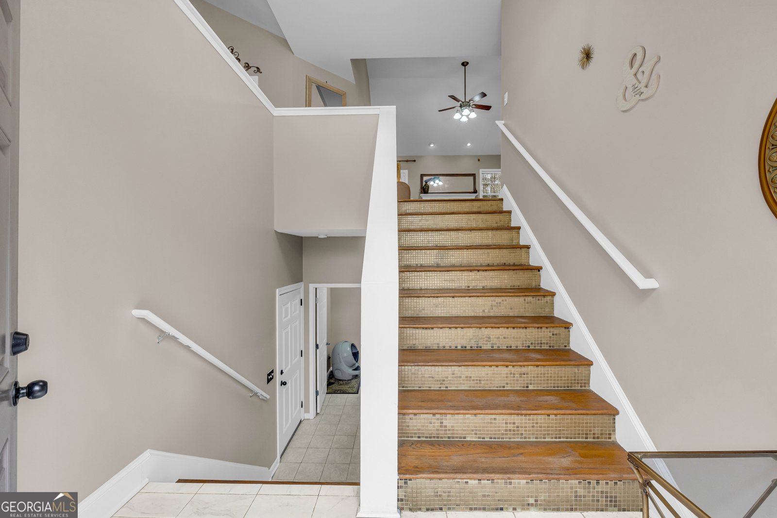 105 Hidden Lake Court Hull - Photo 6