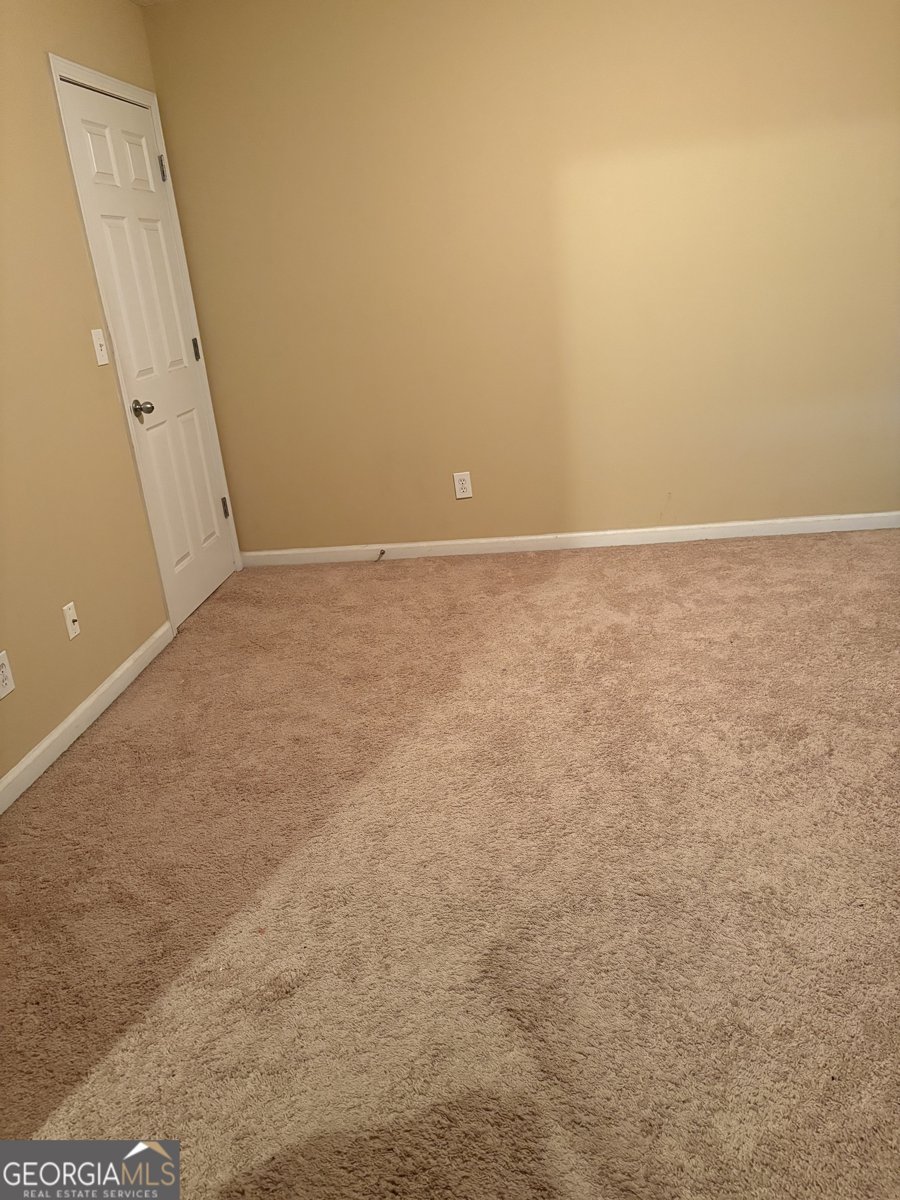 210 Woodcliff Court Fairburn - Photo 16