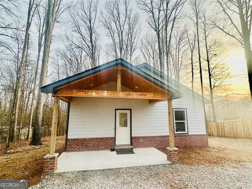 1020 RIVERBEND Commerce - Photo 1