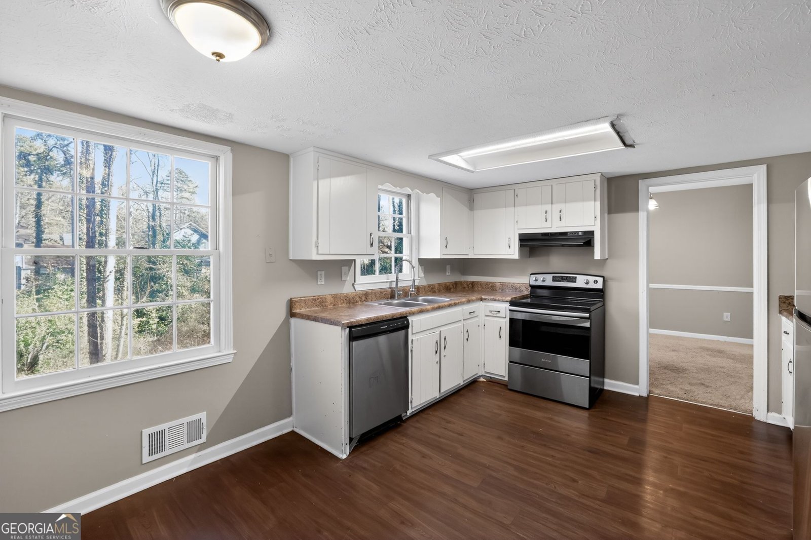 505 Rockborough Terrace Stone Mountain - Photo 15