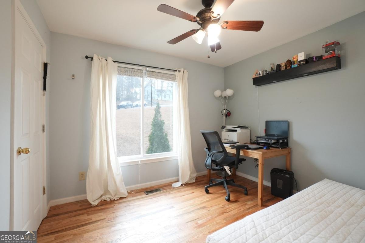 715 Lake Point Drive Woodstock - Photo 12