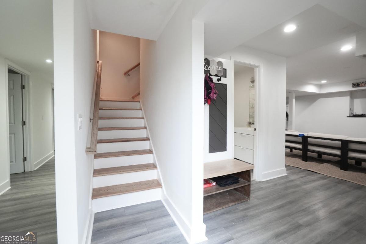 715 Lake Point Drive Woodstock - Photo 15