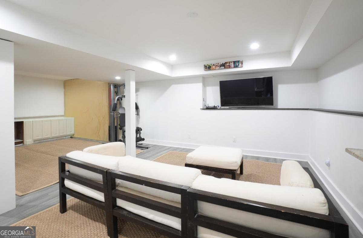 715 Lake Point Drive Woodstock - Photo 18