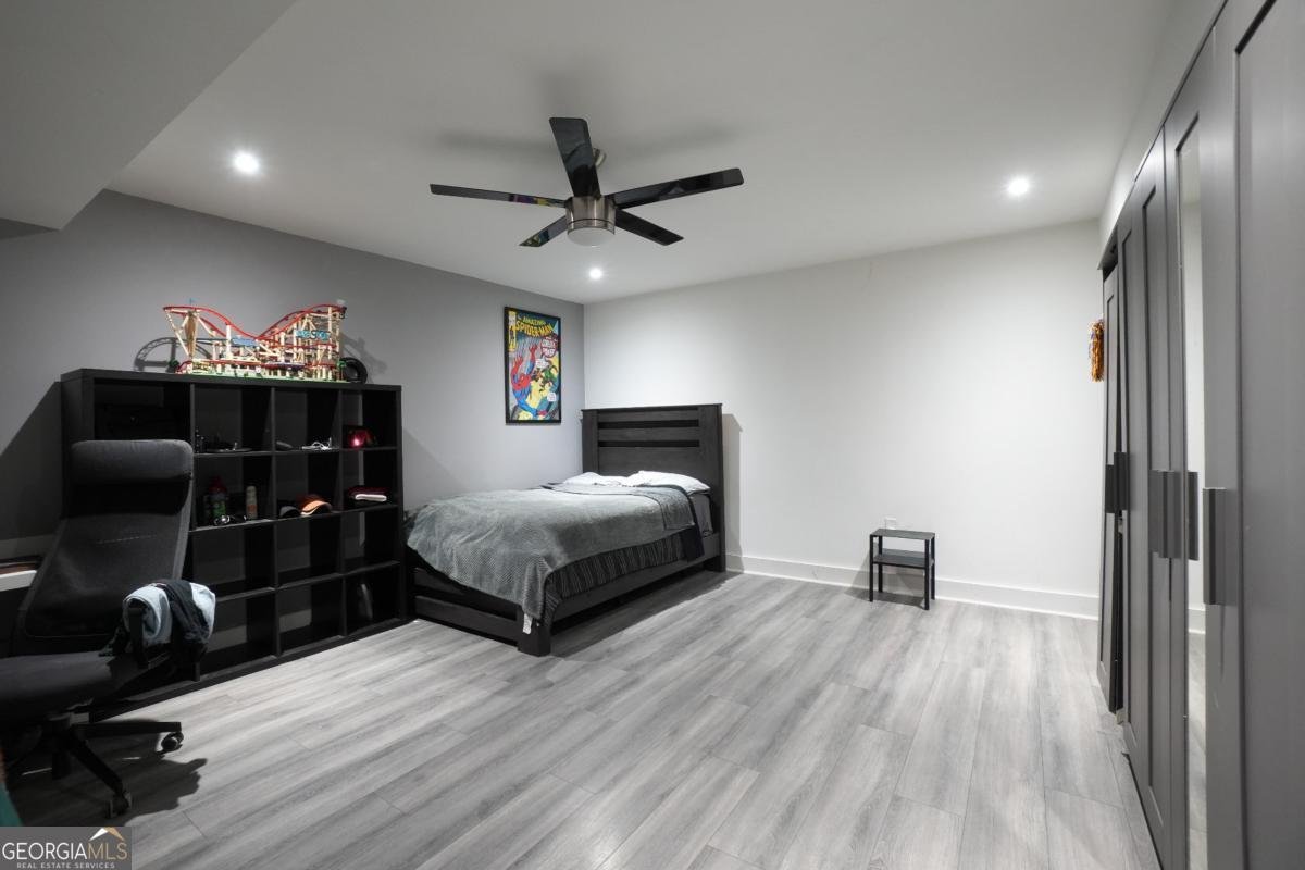 715 Lake Point Drive Woodstock - Photo 25