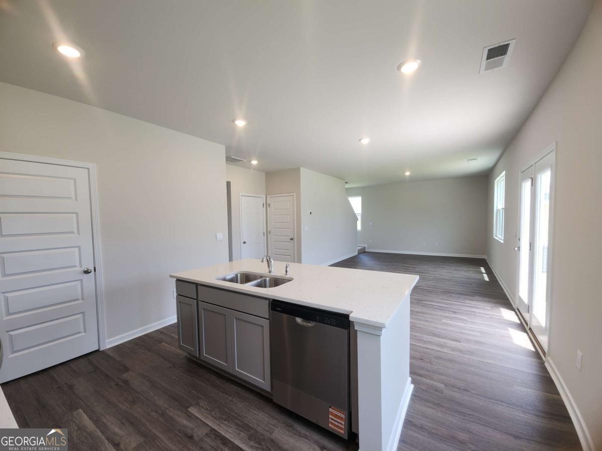 410 Teamon Pointe Drive Griffin - Photo 6