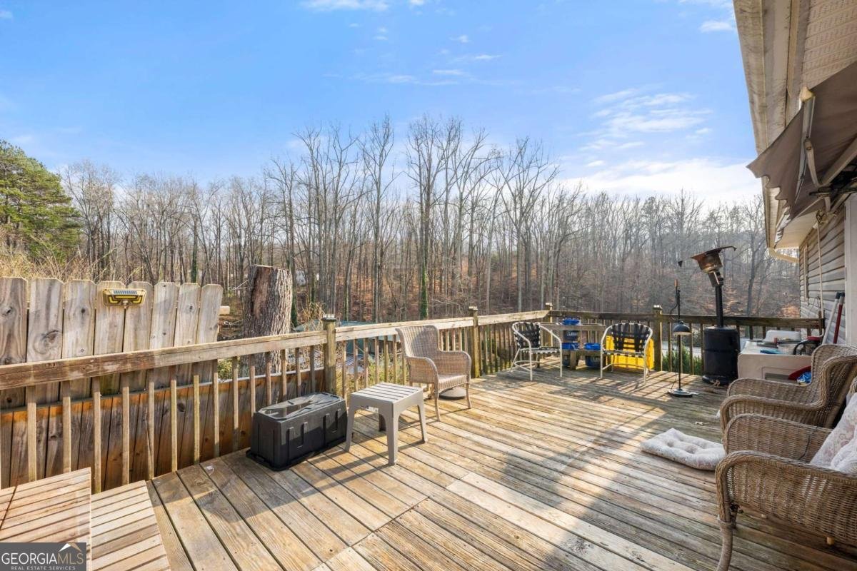 219 Shallowford Drive Gainesville - Photo 12